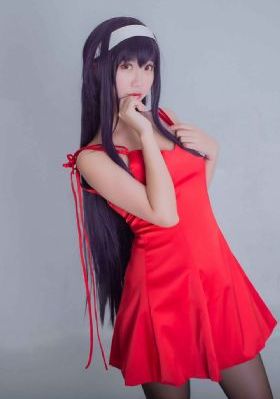 艳妇鬼魂